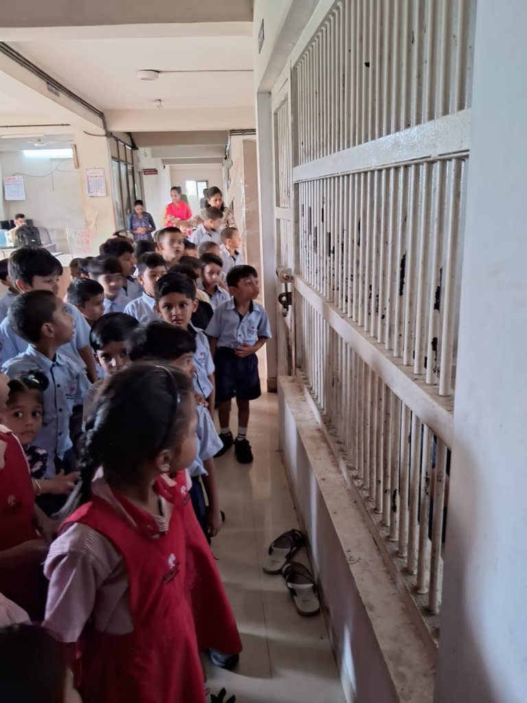 Field Trip To Police station 